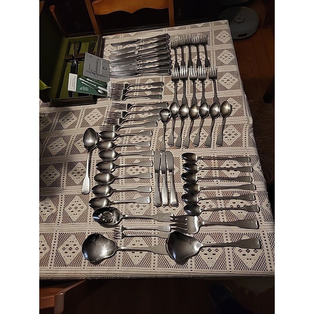 Oneida Heirloom American Colonial Stainless Flatware Set 56 Pc Cube Mark Rare